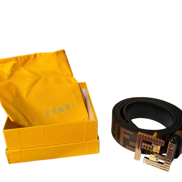 Fendi Reversible Zucca Monogram Leather Belt with Gold FF Buckle Made in Italy - Picture 9 of 13